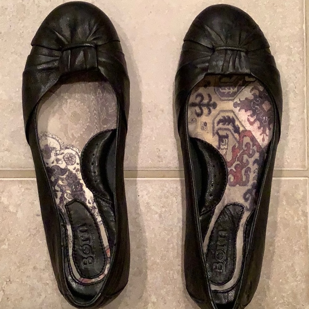 Born in Black - Size 6-1/2